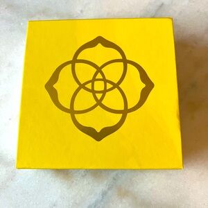 Kendra Scott Elisa Necklace Mint Illusion